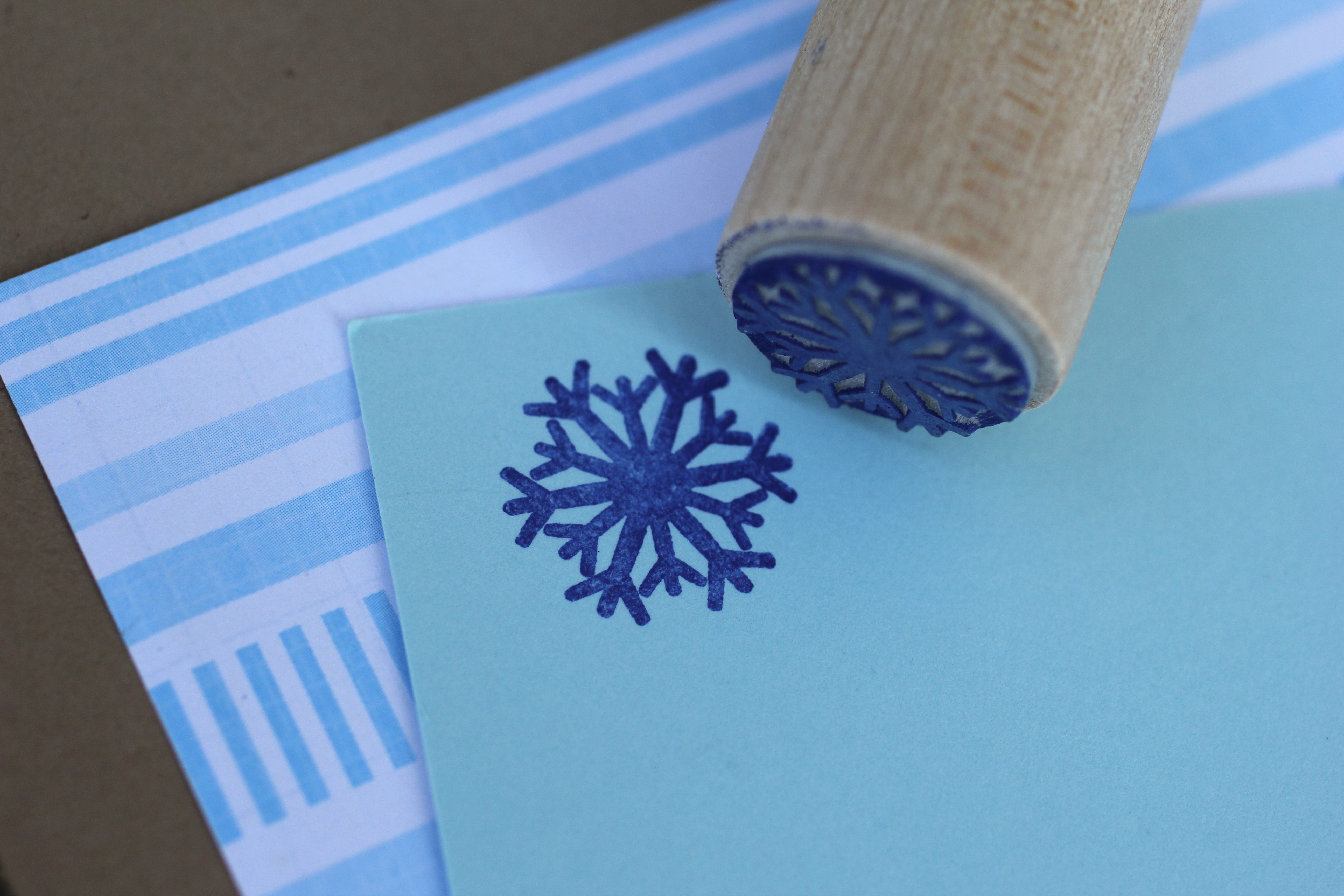 Snowflake Wood Handled Mini Stamp